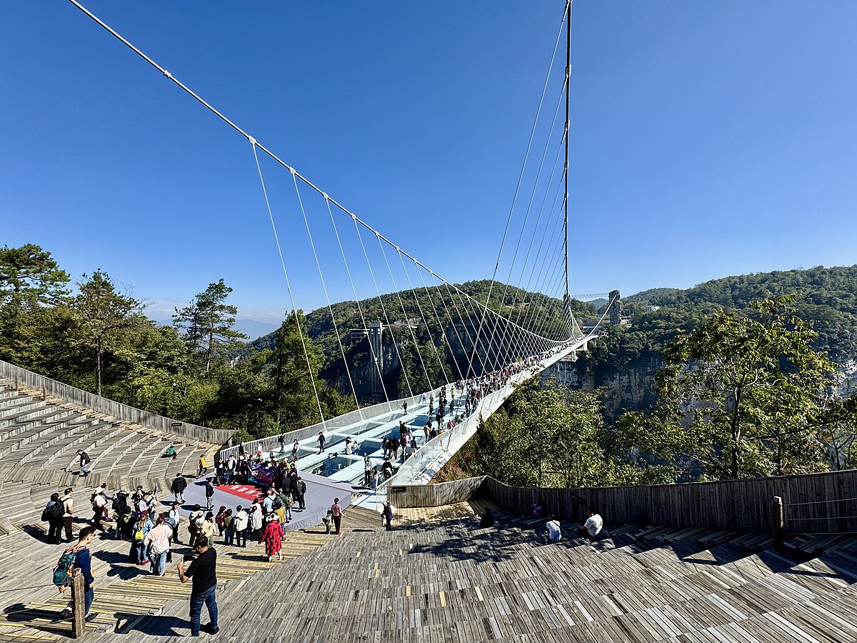 Zhangjiajie glass bridge