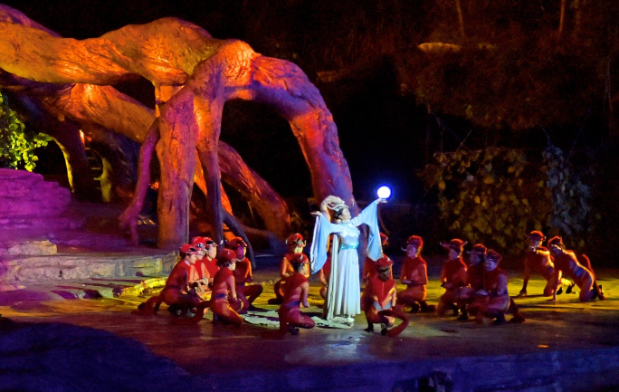 Night performance of Tianmen Fox Fairy show